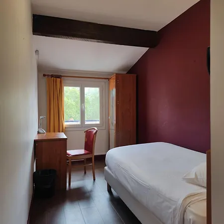 Otel Riquet 3*