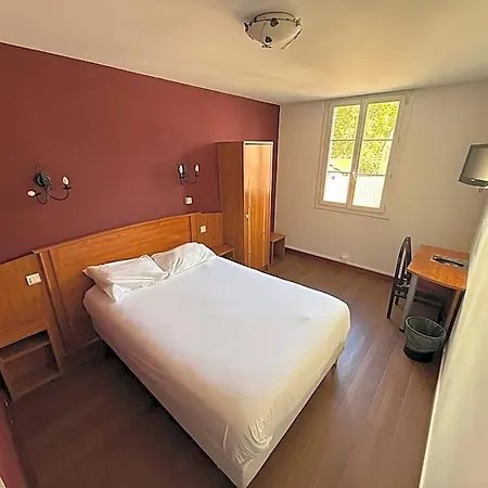 Otel Riquet 3*