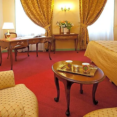 Otel Riquet