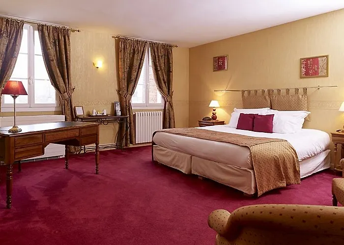 Отель Riquet 3*